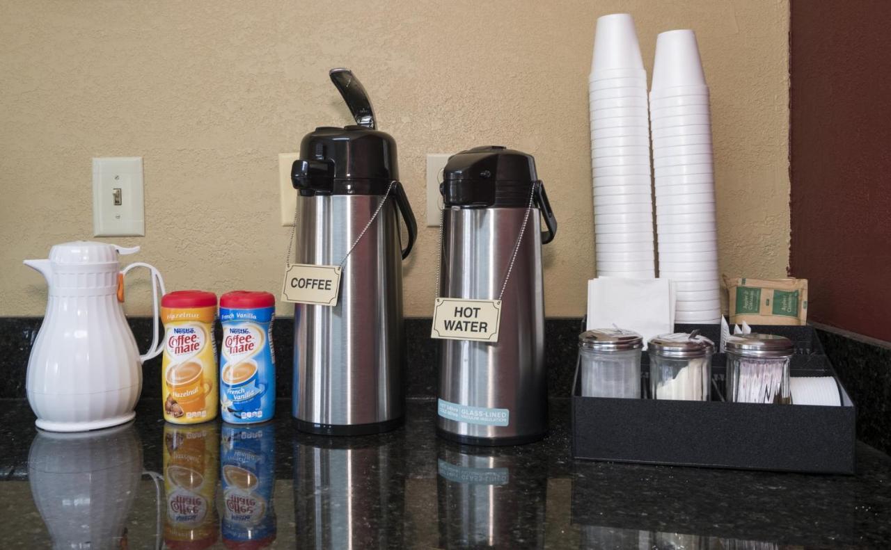 Red Roof Inn Cookeville - Tennessee Tech Ngoại thất bức ảnh